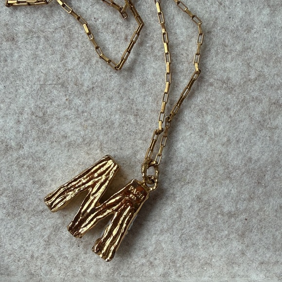 PACHAREE 18k Yellow Gold M Initial pendant Pearl Necklace